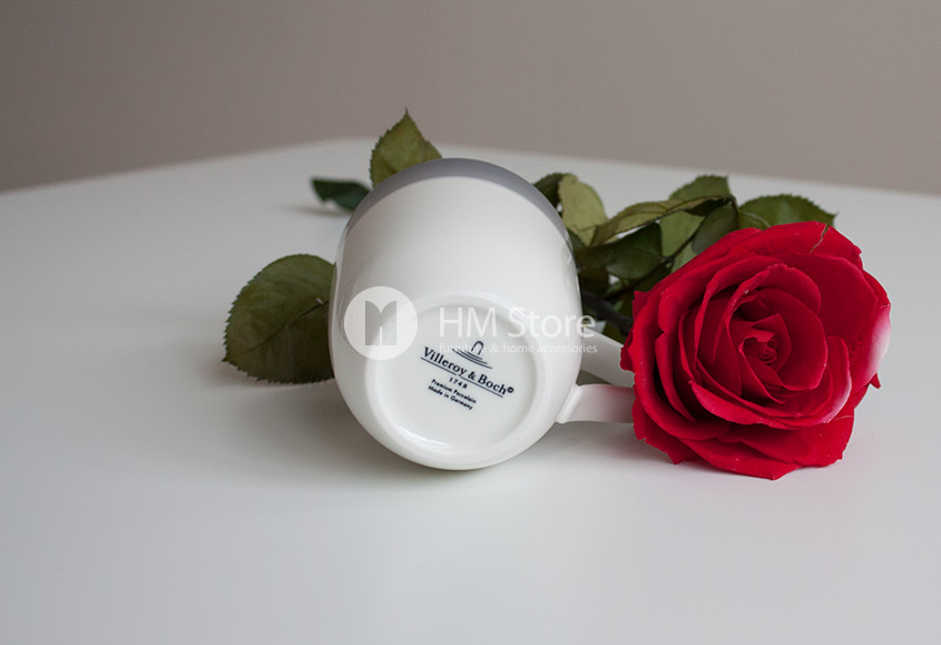 Маркировка компании Villeroy & Boch на чашке Colourful Life Grey