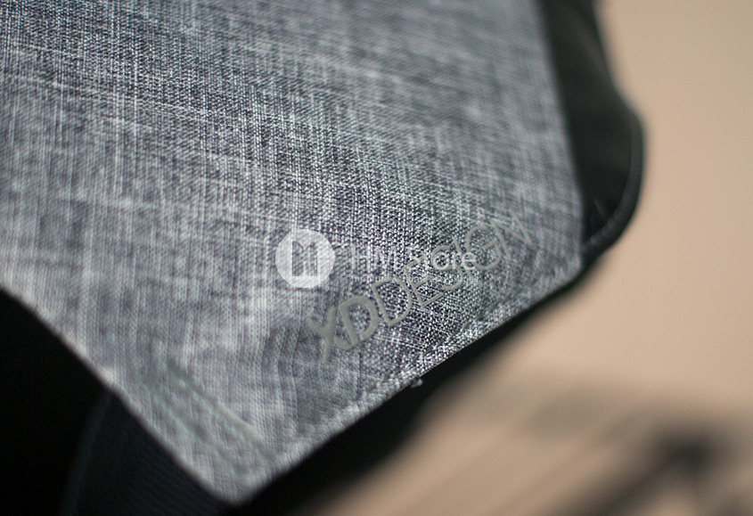 Светоотражающая надпись на нижней части