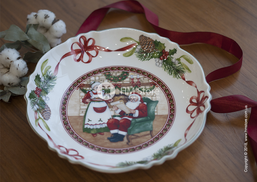 Красочная новогодняя тарелка Villeroy & Boch Toy’s Fantasy, диаметр 25 см